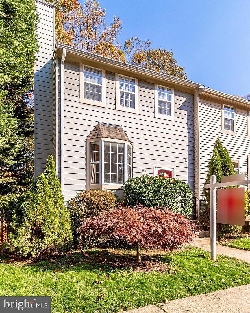 5749 Walnut Wood Ln Burke Va 22015 Zillow