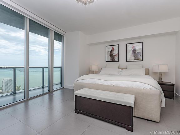 5th image of 465 Brickell Ave APT 3901