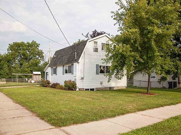 2nd image of 2206 Kellogg Ave