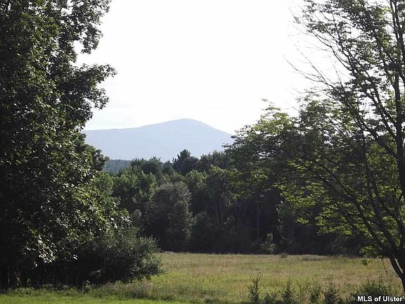 3rd image of 4037 State Route 81