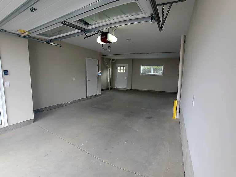 101C House St — Photo 12