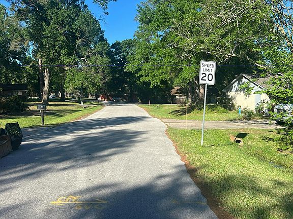 5th image of 3606 Lake Ridge Bnd