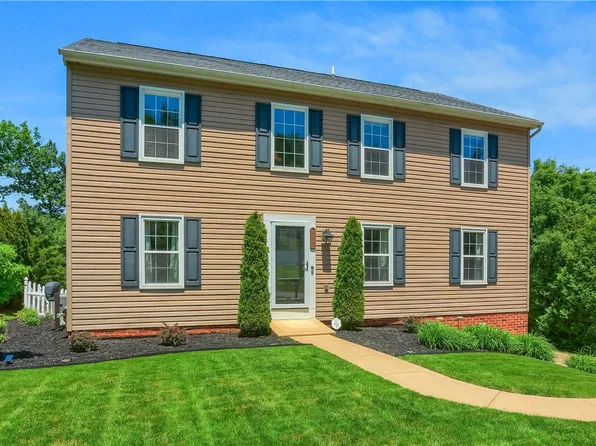 4127 Valleyvue Dr, Gibsonia, PA 15044