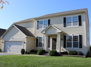 9453 Bristol Ln, Huntley, IL 60142