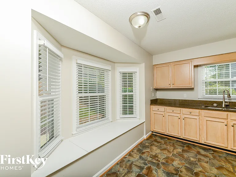 3614 Cardinal Ridge Dr — Photo 7