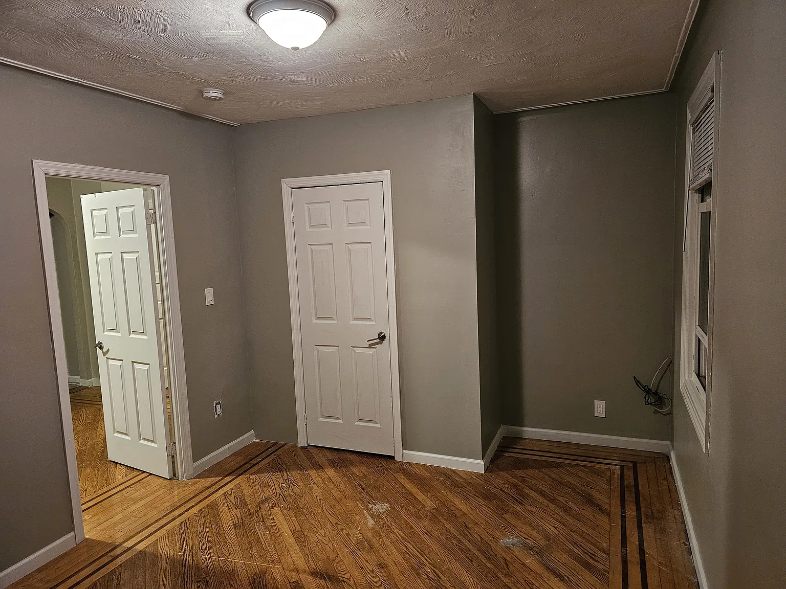 172 Harbor Rd — Photo 2