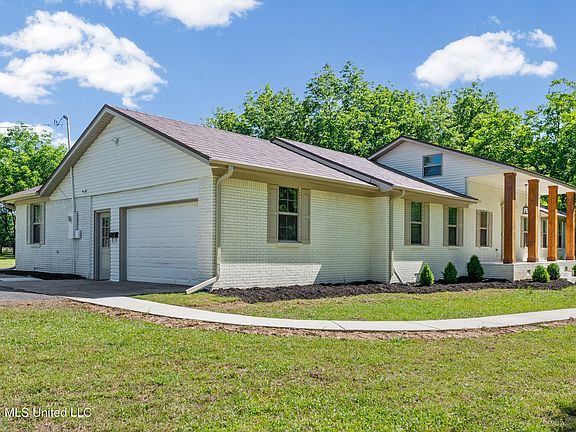 3rd image of 524 Merryhill Ranch Rd