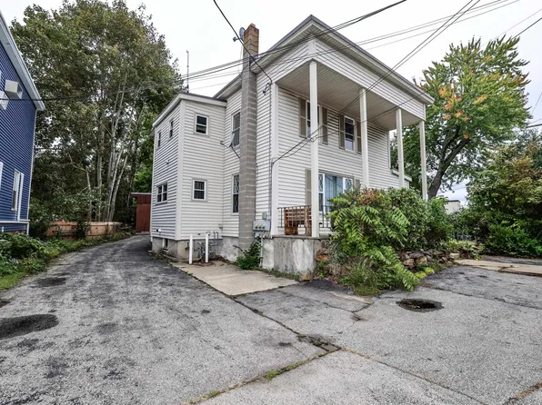 564 Rockland Ave, Goffstown, NH 03045