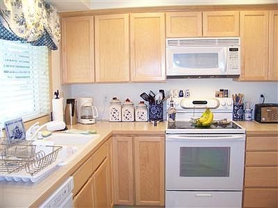 3rd image of 6003 74th Ave NE