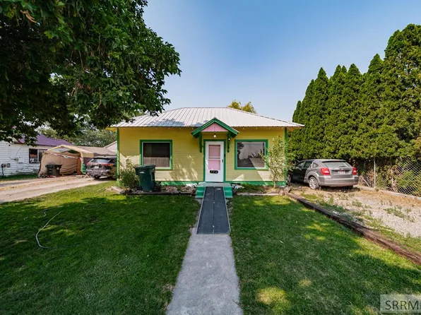 775 Riverton Rd, Blackfoot, ID 83221