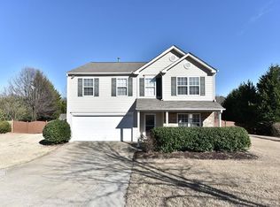 7555 Old Field Cove Rd, Cumming, GA 30028