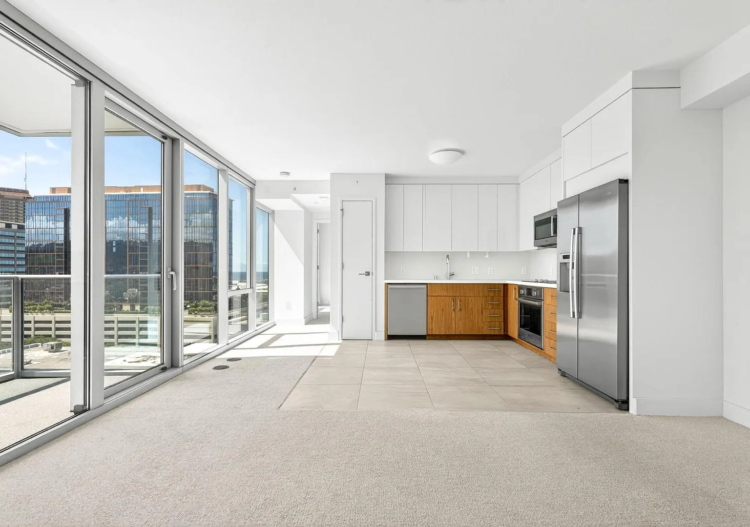 629 Keeaumoku Street - Azure Ala Moana #1303 — Photo 2