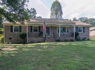 5207 Dermotte Ln, North Chesterfield, VA 23237