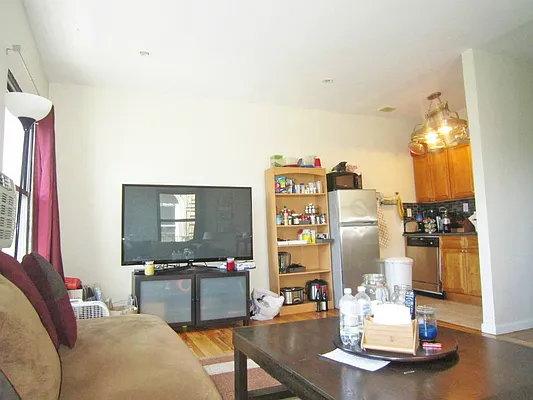 Rented by Immac Realty | media 69