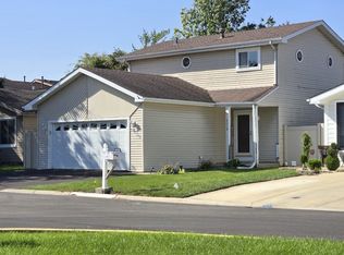 16216 Hawthorne Ln, Orland Hills, IL 60487