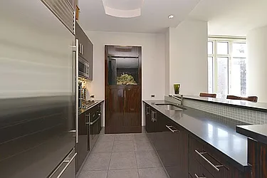 Rented by VRE