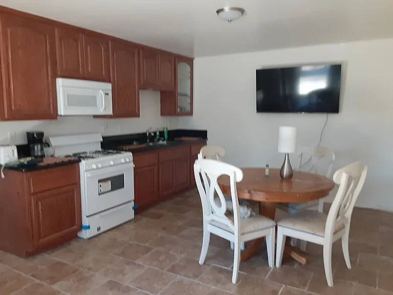 39334 Garden Pl #2 — Photo 4