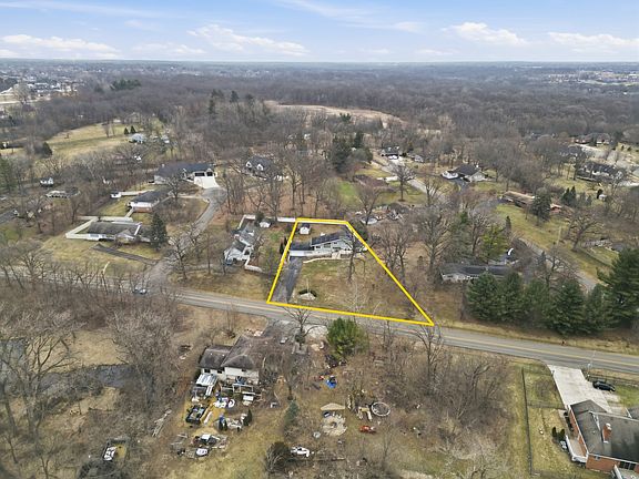 2nd image of 800 N Marley Rd