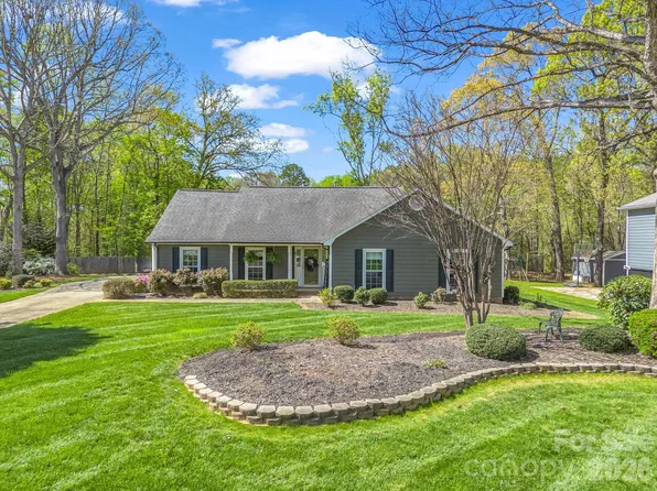 2340 Wynbourne Dr, Gastonia, NC 28056