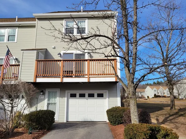 177 Patrick Rd Unit 177, Tewksbury, MA 01876