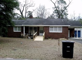 541 1st St SW, Cairo, GA 39828