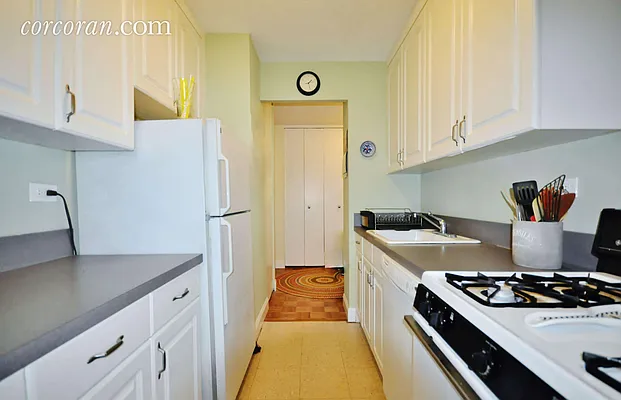 Sold by Corcoran | media 10