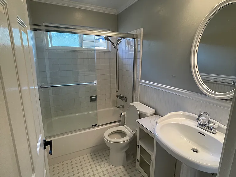 2700 Melendy Dr #1 — Photo 16