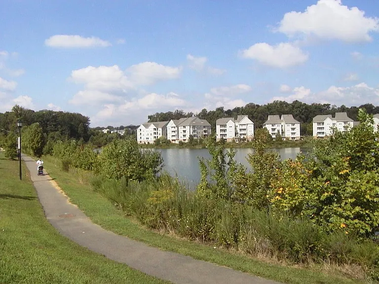 6012 Lands End Ln — Photo 26