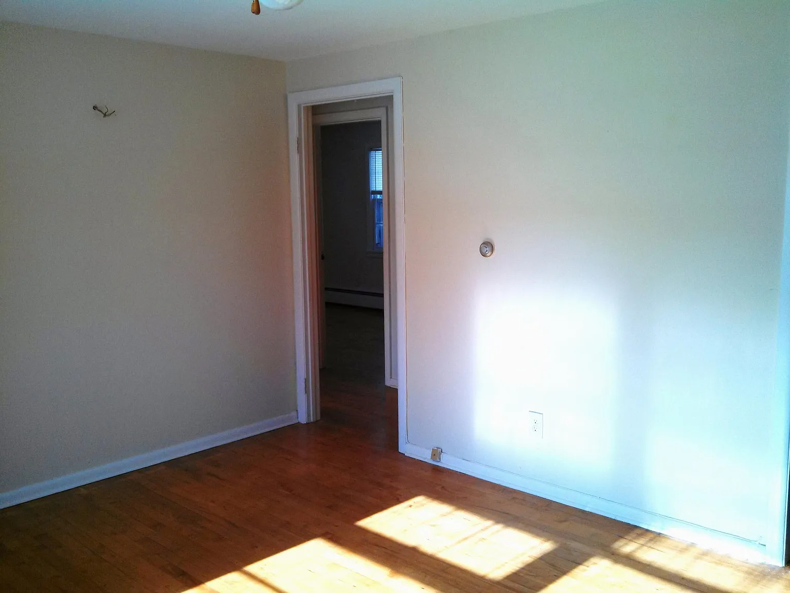 4907 Grolier Rd — Photo 4