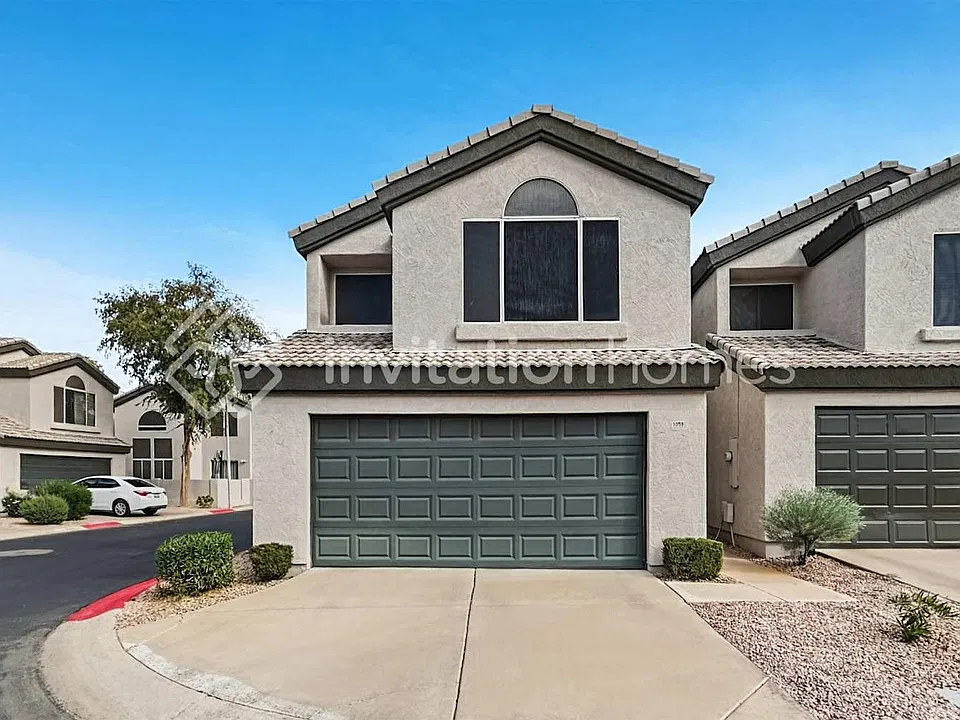 1059 W Sandy Banks