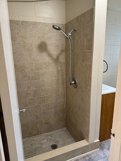 Shower stall