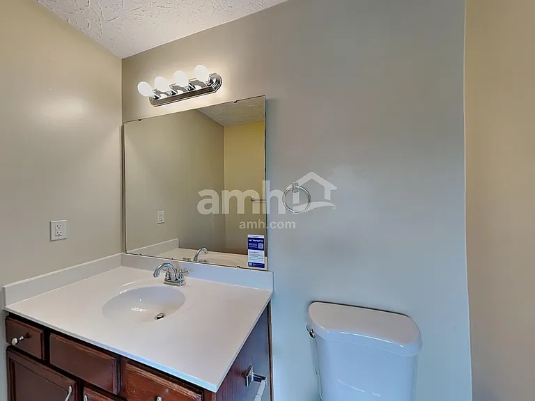 2251 Custer Ln — Photo 14