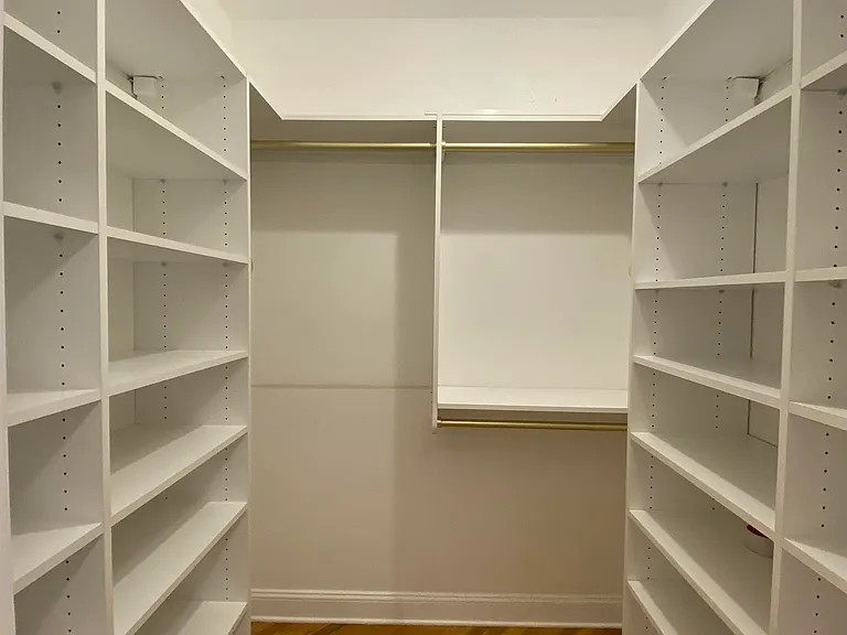 915 Madison St #6C — Photo 9