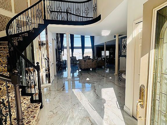2nd image of 3019 Erma Dr