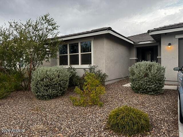 1st image of 18131 W PASADENA Avenue
