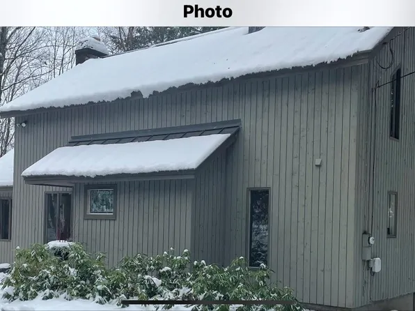 39 Williams Lane, Hartford, VT 05059