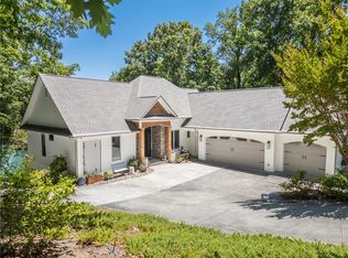 206 N Beacon Shores Dr, Seneca, SC 29672