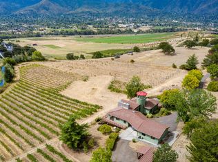 853 Pompadour Dr, Ashland, OR
