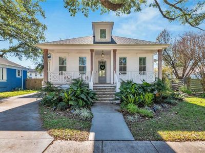 1618 Charlton Dr, New Orleans, LA, 70122