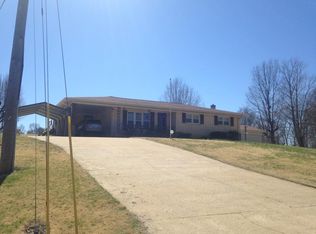 603 W Main St, Greenfield, TN 38230