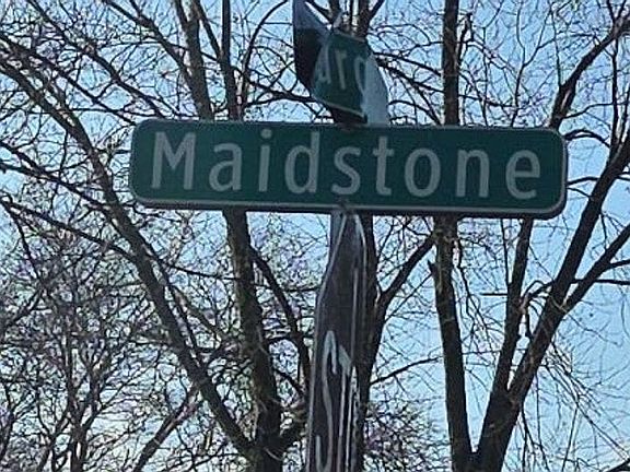 4th image of 46497 Maidstone Rd