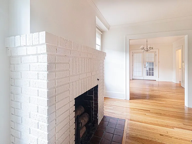 6 Sanger Ave — Photo 16