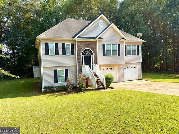 3rd image of 119 Cottonwood Way