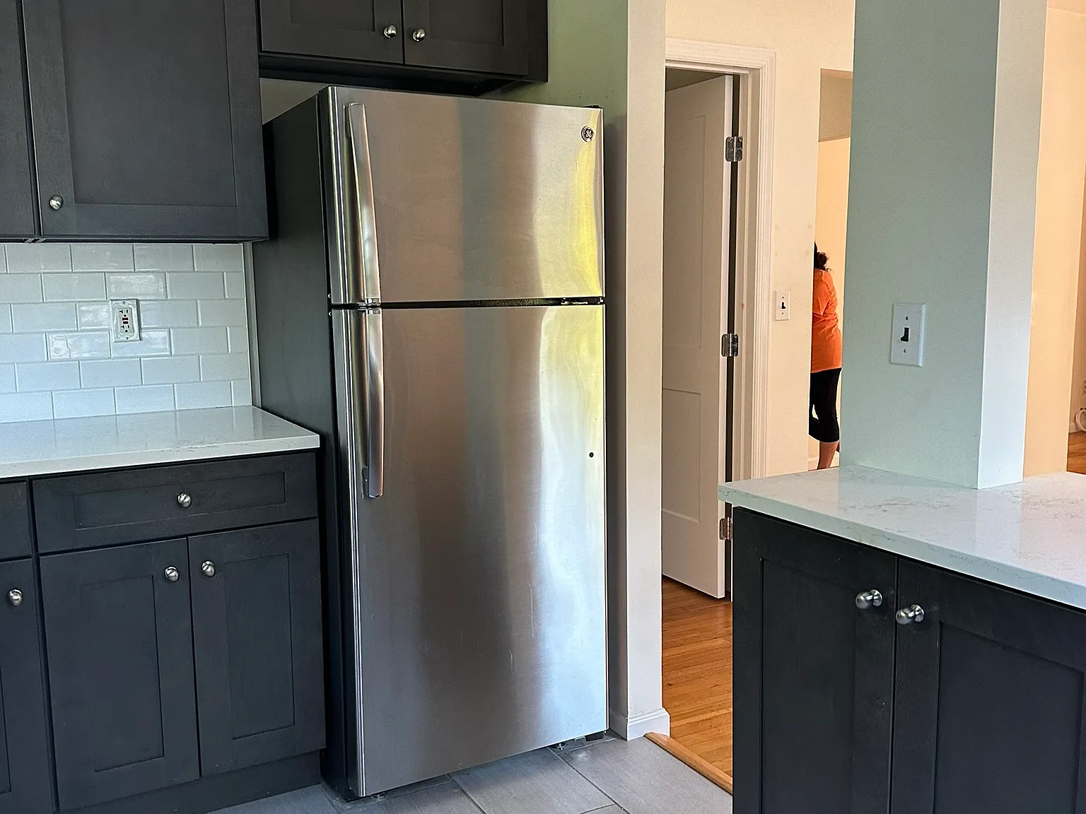 2 bed, 1100 sqft, $3,650 — Photo 3