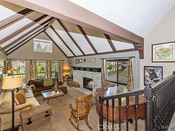2nd image of 27563 Sugar Pine Dr #27563