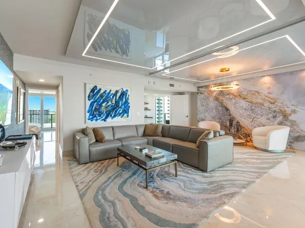 3101 S Ocean Dr, Hollywood, FL