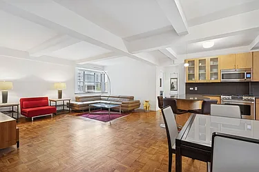 550 Grand Street, #J7H