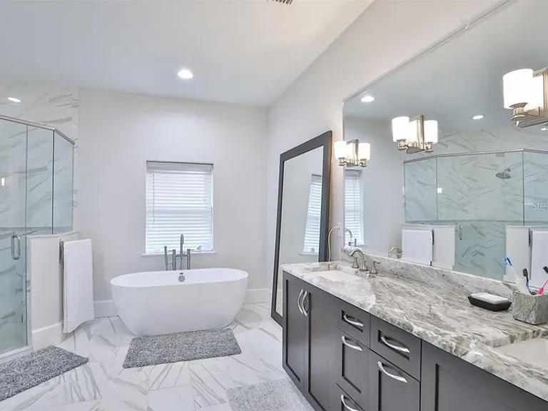 4534 W Beachway Dr — Photo 5