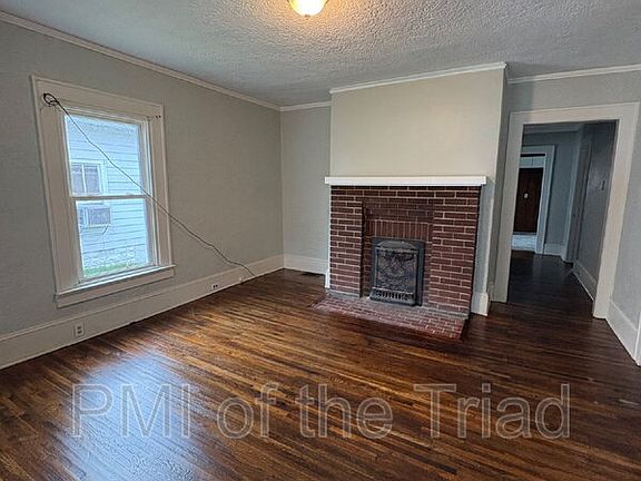 5th image of 1110 Adams St