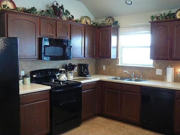 4th image of 9513 Crooked Cat Dr
